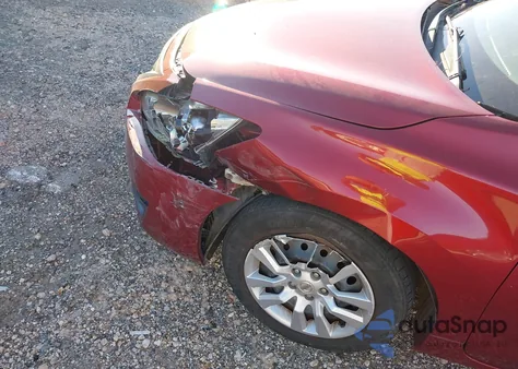 2015 Nissan Altima 2.5/2.5 S/2.5 Sl/2.5 Sv из США, поврежденный, VIN 1N4AL3AP1FN390407